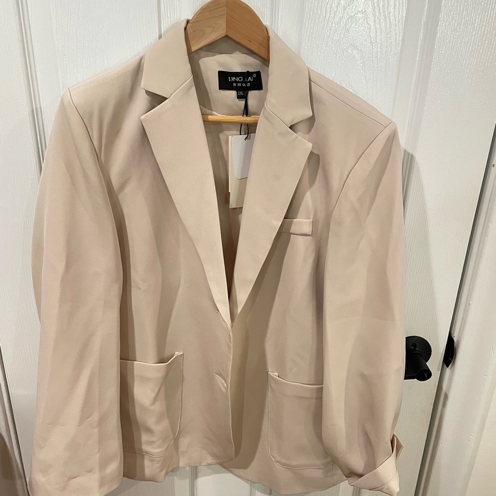 Cream blazer oversized